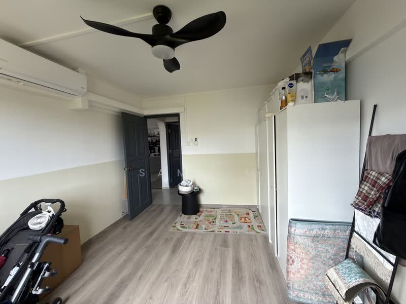 For Sale - 322 Hougang Avenue 5