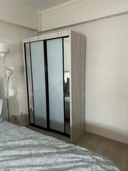 347 Clementi Avenue 5, 347 Clementi Avenue 5, Room Rental, 180 sqft, HDB Flat For Rent, by Lee Hui Hui, 500105258 - Bedroom - PropertyGuru.com.sg