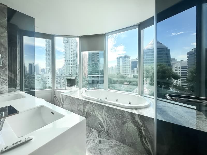 The Orchard Residences, 238 Orchard Boulevard, 4 Bedrooms, 2,174 sqft, Condominium For Sale, by Sarah X. (郑雪梅), 500105260 - Bathroom - PropertyGuru.com.sg