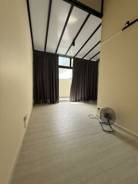 Urban Lofts, 89 Rangoon Road, 2 Bedrooms, 1,195 sqft, Condominium For Sale, by Lisa Chua, 500105265 - Interior - PropertyGuru.com.sg