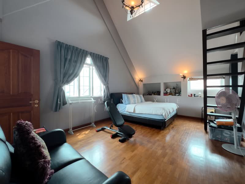 Cooling Close, Cooling Close/Serangoon Gardens, 6 Bedrooms, 4,000 sqft, Semi-Detached House For Sale, by Lee Ming Xue (Max), 500105291 - Bedroom - PropertyGuru.com.sg