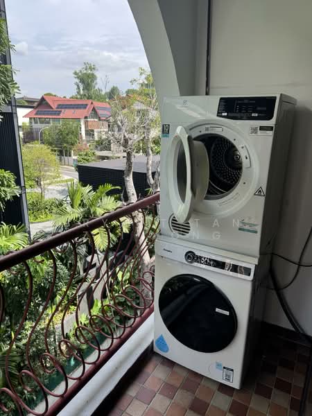 Jervois Grove, 100 Jervois Road, 3 Bedrooms, 1,410 sqft, Apartment For Rent, by Bryant Tan Zhi Yong, 500105305 - Yard  - PropertyGuru.com.sg