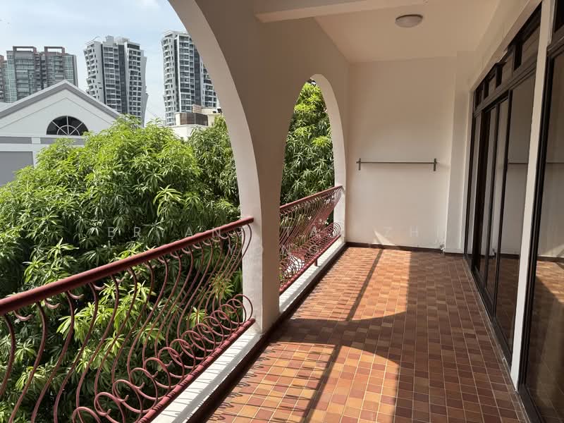 Jervois Grove, 100 Jervois Road, 3 Bedrooms, 1,410 sqft, Apartment For Rent, by Bryant Tan Zhi Yong, 500105305 - Balcony - PropertyGuru.com.sg