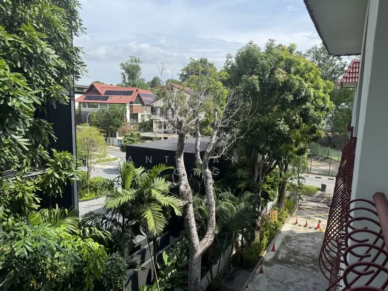 Jervois Grove, 100 Jervois Road, 3 Bedrooms, 1,410 sqft, Apartment For Rent, by Bryant Tan Zhi Yong, 500105305 - Balcony - PropertyGuru.com.sg