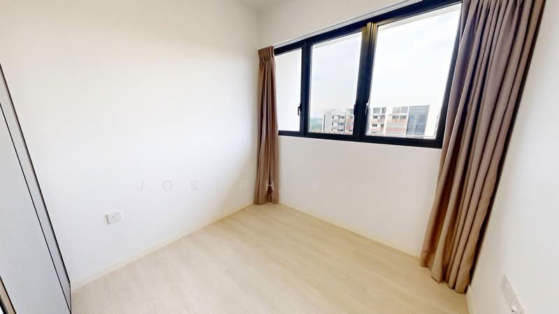 Riverfront Residences, 53 Hougang Avenue 7, 2 Bedrooms, 861 sqft, Condominium For Sale, by Joseph Khoo, 500105313 - 2nd Bedroom - PropertyGuru.com.sg