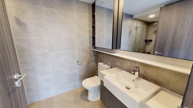 Riverfront Residences, 53 Hougang Avenue 7, 2 Bedrooms, 861 sqft, Condominium For Sale, by Joseph Khoo, 500105313 - Master Bathroom - PropertyGuru.com.sg