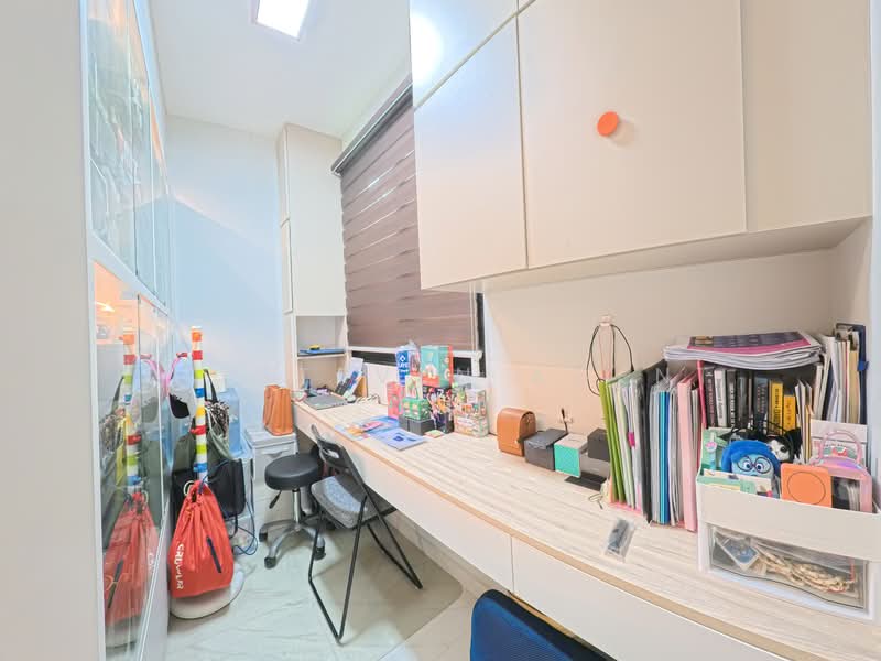 Le Quest, 2 Bukit Batok Street 41, 3 Bedrooms, 980 sqft, Condominium For Sale, by Lo Steven Agent, 500105316 - PropertyGuru.com.sg