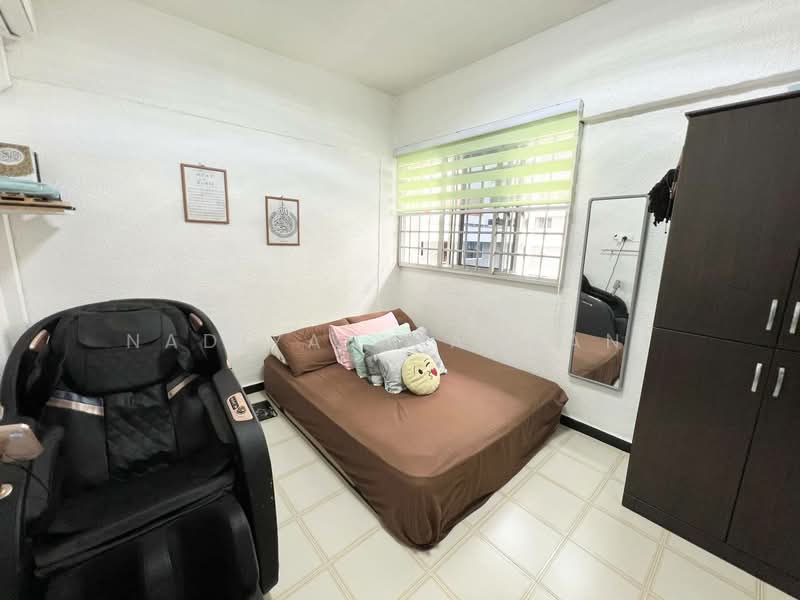 145 Bukit Batok Street 11, 145 Bukit Batok Street 11, 3 Bedrooms, 1,001 sqft, HDB Flat For Sale, by Nadiyah Kamsani, 500105319 - Bedroom - PropertyGuru.com.sg