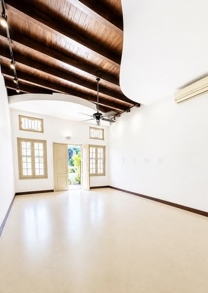 Emerald Hill Conservation Area, 92 Emerald Hill Road, 4 Bedrooms, 3,000 sqft, Conservation House For Rent, by Elaine Ting, 500105325 - LIving Room - PropertyGuru.com.sg