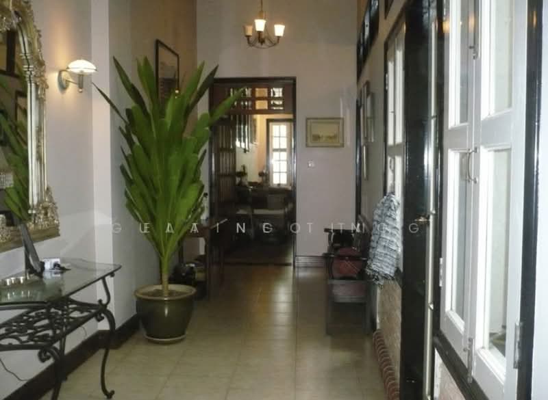 Emerald Hill Conservation Area, 92 Emerald Hill Road, 4 Bedrooms, 3,000 sqft, Conservation House For Rent, by Elaine Ting, 500105325 - Hallway - PropertyGuru.com.sg