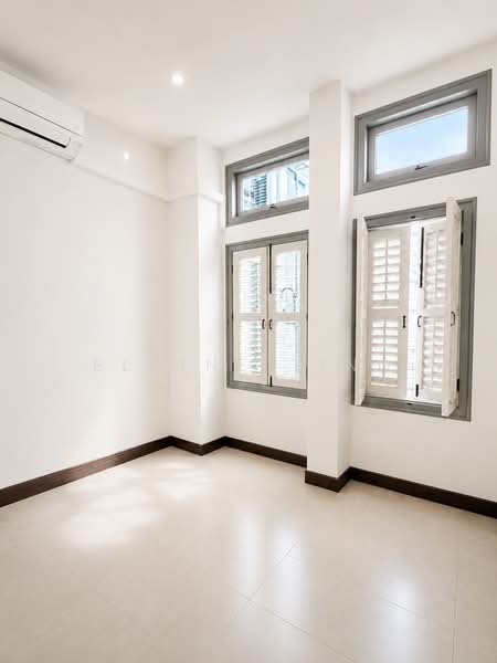 Emerald Hill Conservation Area, 92 Emerald Hill Road, 4 Bedrooms, 3,000 sqft, Conservation House For Rent, by Elaine Ting, 500105325 - study room - PropertyGuru.com.sg