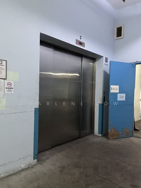 Excalibur Centre, 71 Ubi Crescent, 1,841 sqft, Light Industrial (B1) For Sale, by Charlene Low, 500105328 - Corridor - CommercialGuru.com.sg