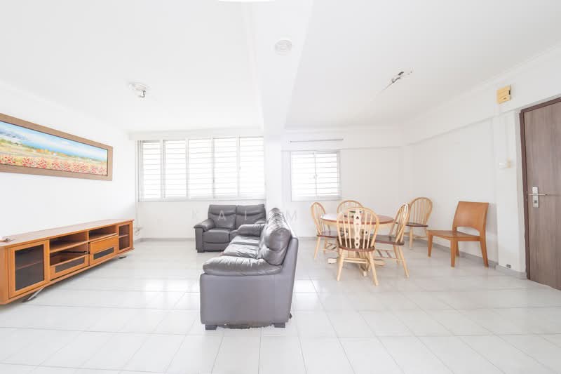 470 Pasir Ris Drive 6, 470 Pasir Ris Drive 6, 3 Bedrooms, 1,109 sqft, HDB Flat For Sale, by Kai Mun, 500105332 - Living Room - PropertyGuru.com.sg