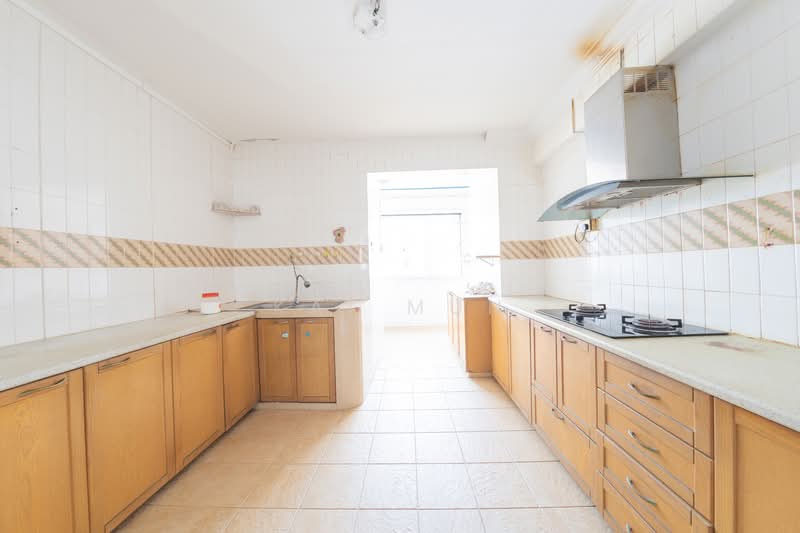 470 Pasir Ris Drive 6, 470 Pasir Ris Drive 6, 3 Bedrooms, 1,109 sqft, HDB Flat For Sale, by Kai Mun, 500105332 - Kitchen - PropertyGuru.com.sg