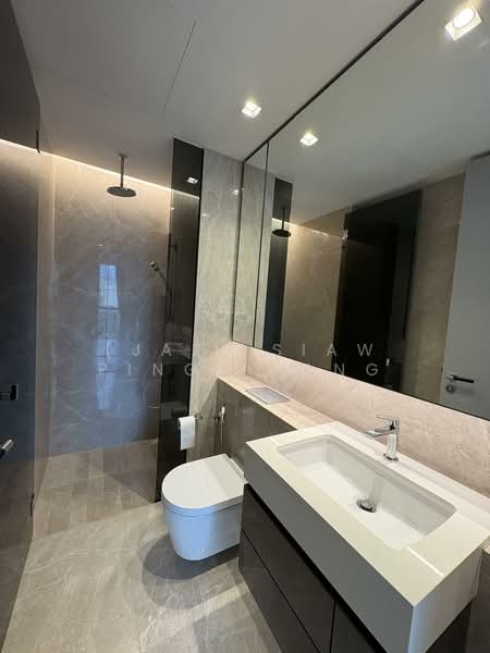 Riviere, 1 Jiak Kim Street, 3 Bedrooms, 1,249 sqft, Condominium For Rent, by (Jaz) Siaw Ping Phang, 500105333 - Bathroom - PropertyGuru.com.sg