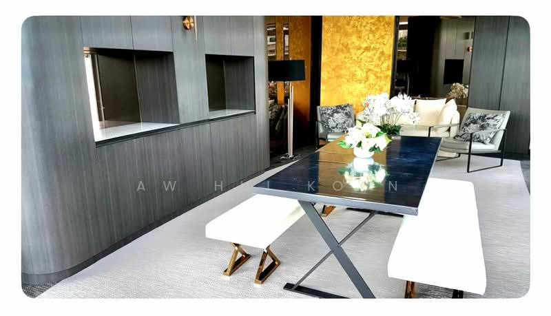 J Gateway, 2 Gateway Drive, 4 Bedrooms, 1,238 sqft, Condominium For Sale, by Aw Hui Koon, 500105334 - Dining Room - PropertyGuru.com.sg