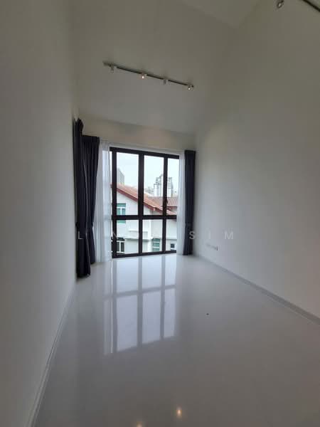 🔥Fire Sale/ Last unit – Brand New Dual-Key | D10 Freehold | $2.5M, , 2 Bedrooms, 1,098 sqft, Condominium For Sale, by Linda Sim, 500105335 - Interior (lower unit) - PropertyGuru.com.sg