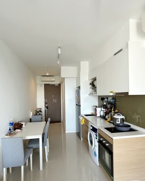 Treasure at Tampines, 55 Tampines Lane, 2 Bedrooms, 592 sqft, Condominium For Rent, by Annie Koh, 500105338 - Kitchen - PropertyGuru.com.sg