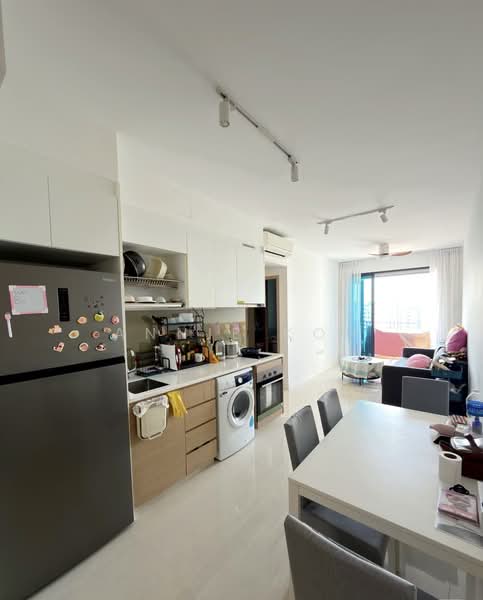Treasure at Tampines, 55 Tampines Lane, 2 Bedrooms, 592 sqft, Condominium For Rent, by Annie Koh, 500105338 - Kitchen - PropertyGuru.com.sg