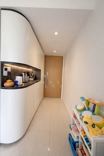 The Jovell, 19 Flora Drive, 3 Bedrooms, 904 sqft, Condominium For Sale, by Agnes Seng, 500105340 - Entrance - PropertyGuru.com.sg