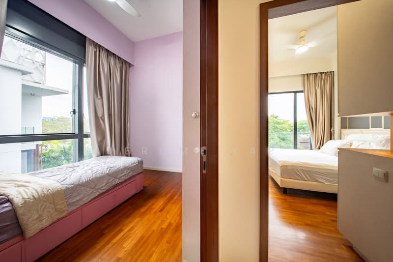 Lattice One, 3 Seraya Crescent, 4 Bedrooms, 1,033 sqft, Condominium For Sale, by Jerome Yap, 500105344 - Bedroom 2 and Master Bedroom - PropertyGuru.com.sg