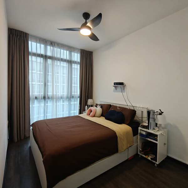 Symphony Suites, 3 Yishun Close, 3 Bedrooms, 893 sqft, Condominium For Sale, by Winnie Lim, 500105355 - PropertyGuru.com.sg