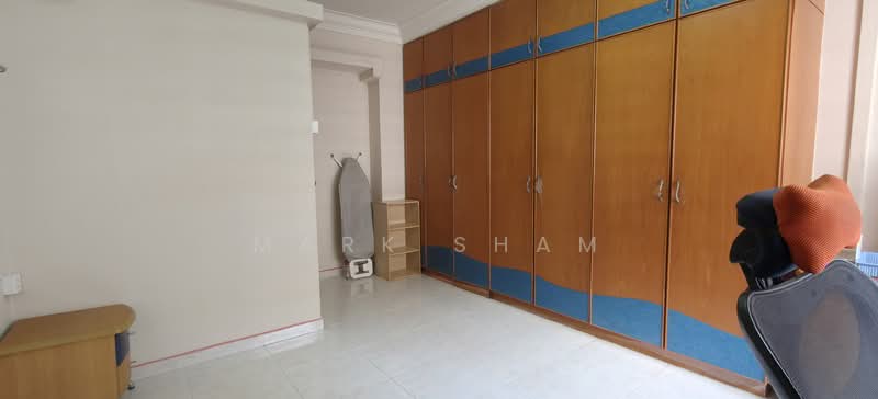 333 Sembawang Close, 333 Sembawang Close, 3 Bedrooms, 1,238 sqft, HDB Flat For Rent, by Mark Sham, 500105360 - Master Bedroom  - PropertyGuru.com.sg