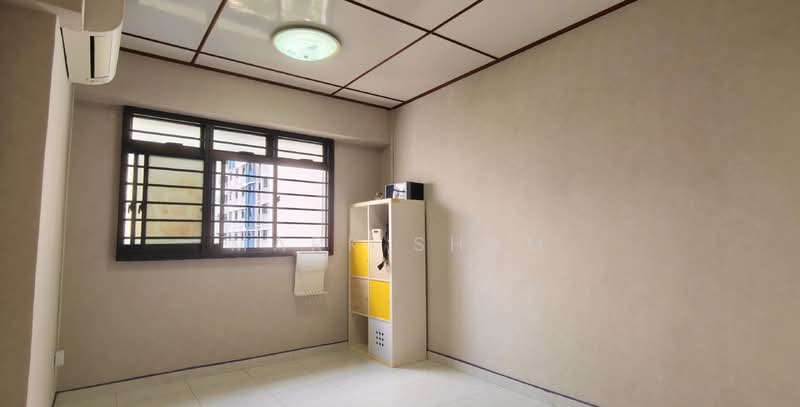 333 Sembawang Close, 333 Sembawang Close, 3 Bedrooms, 1,238 sqft, HDB Flat For Rent, by Mark Sham, 500105360 - Bedroom 2 - PropertyGuru.com.sg