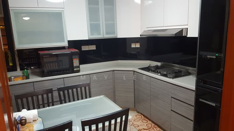 Simsville, 8 Geylang East Avenue 2, 4 Bedrooms, 1,528 sqft, Condominium For Sale, by May Lee, 500105365 - Kitchen - PropertyGuru.com.sg