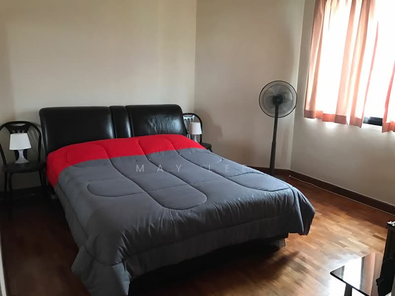 Simsville, 8 Geylang East Avenue 2, 4 Bedrooms, 1,528 sqft, Condominium For Sale, by May Lee, 500105365 - Bedroom - PropertyGuru.com.sg