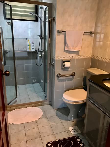 Simsville, 8 Geylang East Avenue 2, 4 Bedrooms, 1,528 sqft, Condominium For Sale, by May Lee, 500105365 - Bathroom - PropertyGuru.com.sg