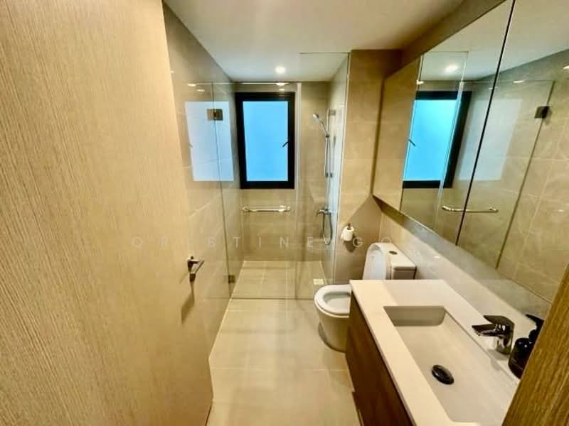 Treasure at Tampines, 55 Tampines Lane, 3 Bedrooms, 840 sqft, Condominium For Sale, by Qristine Goh, 500105369 - Bathroom - PropertyGuru.com.sg