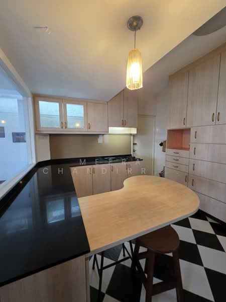 Flame Tree Park, 1 Sin Ming Avenue, 3 Bedrooms, 1,828 sqft, Condominium For Rent, by Meera Chandirran/VR, 500105378 - Kitchen - PropertyGuru.com.sg