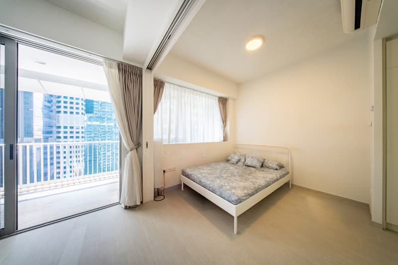 V on Shenton, 5A Shenton Way, 1 Bedroom, 689 sqft, Condominium For Sale, by Jerome Yap, 500105384 - Bedroom + Balcony - PropertyGuru.com.sg