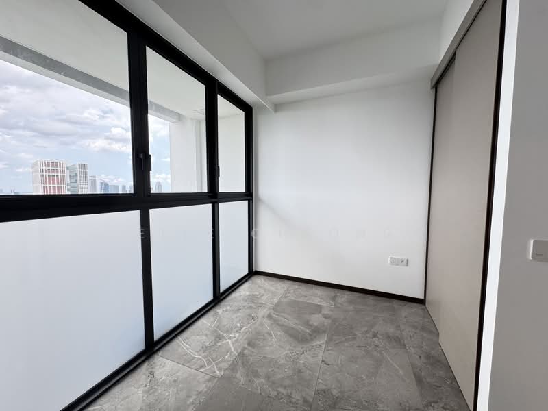 One Pearl Bank, 1 Pearl Bank, 2 Bedrooms, 700 sqft, Condominium For Sale, by Elle Cheong, 500105385 - Bedroom - PropertyGuru.com.sg