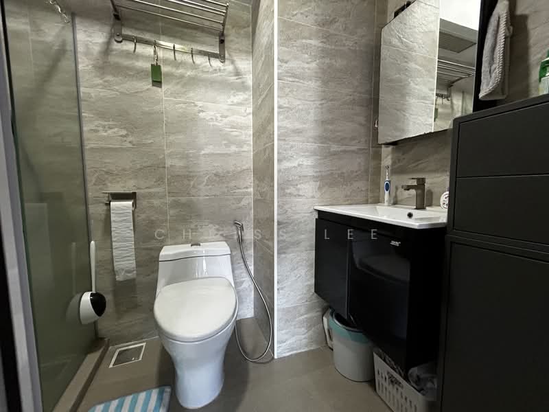 134 Edgedale Plains, 134 Edgedale Plains, 3 Bedrooms, 980 sqft, HDB Flat For Sale, by Chriss Lee, 500105390 - Bathroom - PropertyGuru.com.sg