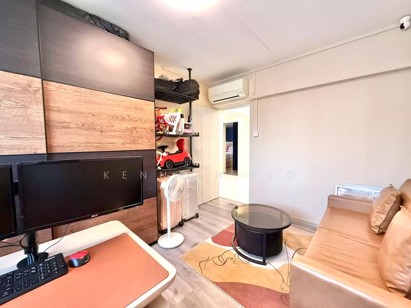 73 Telok Blangah Heights, 73 Telok Blangah Heights, 3 Bedrooms, 1,259 sqft, HDB Flat For Sale, by Kenneth Yeo, 500105416 - Living Room - PropertyGuru.com.sg