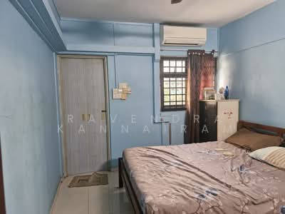 For Sale - 215 Ang Mo Kio Avenue 1