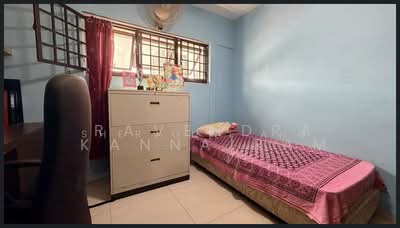 For Sale - 215 Ang Mo Kio Avenue 1