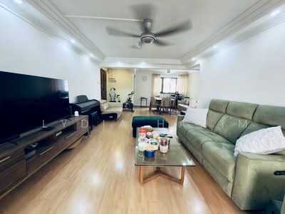 For Sale - 249 Hougang Avenue 3