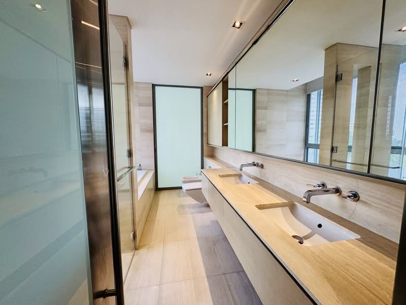 The Oliv @ Balmoral, 11C Balmoral Road, 4 Bedrooms, 3,337 sqft, Apartment For Rent, by Vanessa Lim, 500105452 - Bathroom - PropertyGuru.com.sg