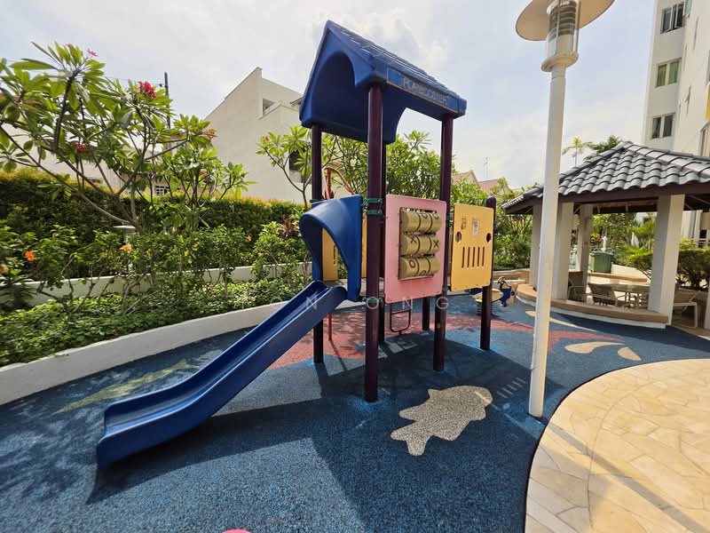 Sunglade, 1 Serangoon Avenue 2, 3 Bedrooms, 1,044 sqft, Condominium For Rent, by Ton Ong, 500105455 - Exterior - PropertyGuru.com.sg