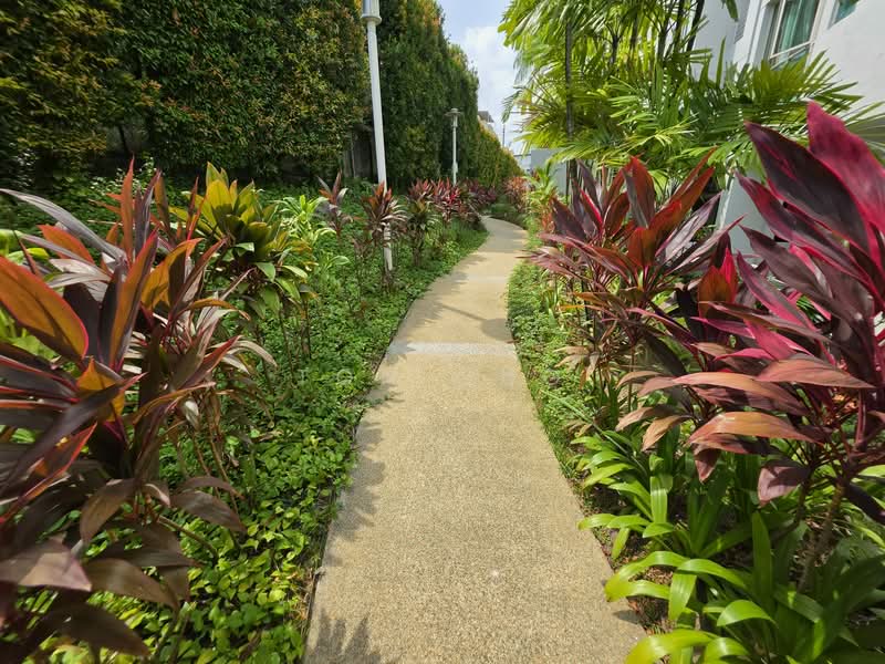 Sunglade, 1 Serangoon Avenue 2, 3 Bedrooms, 1,044 sqft, Condominium For Rent, by Ton Ong, 500105455 - Exterior - PropertyGuru.com.sg