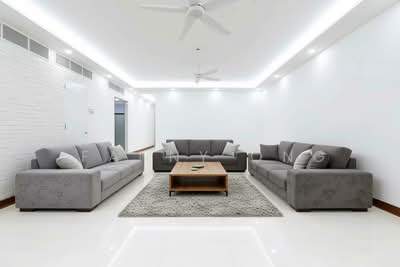 For Rent - Nassim Jade