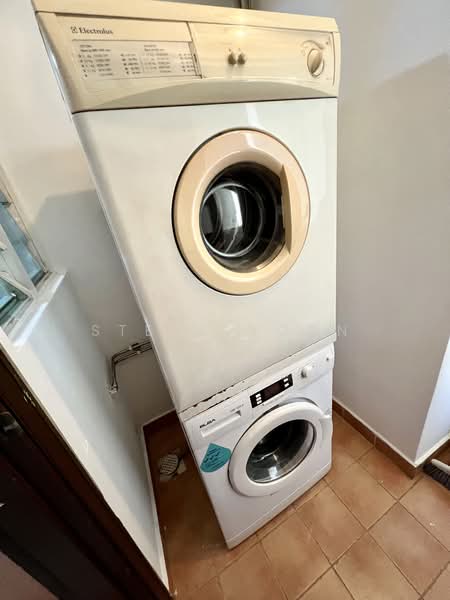 Emerald Garden, 33 Club Street, Room Rental, 2 sqft, Condominium For Rent, by Steve Voon, 500105465 - Interior - PropertyGuru.com.sg