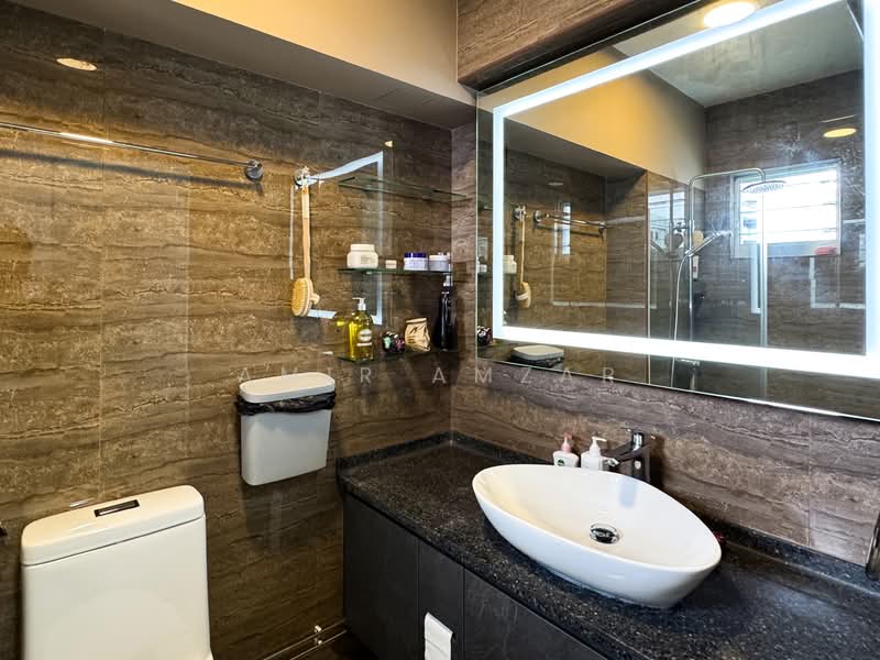 688B Choa Chu Kang Drive, 688B Choa Chu Kang Drive, 3 Bedrooms, 1,184 sqft, HDB Flat For Sale, by Amir Amzar, 500105471 - Bathroom - PropertyGuru.com.sg