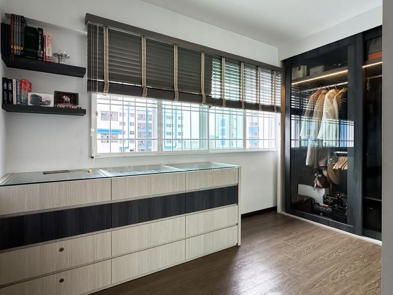 688B Choa Chu Kang Drive, 688B Choa Chu Kang Drive, 3 Bedrooms, 1,184 sqft, HDB Flat For Sale, by Amir Amzar, 500105471 - Bedroom - PropertyGuru.com.sg