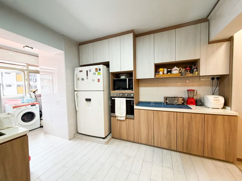 137 Teck Whye Lane, 137 Teck Whye Lane, 3 Bedrooms, 1,109 sqft, HDB Flat For Sale, by Shirlene Ang, 500105472 - Kitchen - PropertyGuru.com.sg