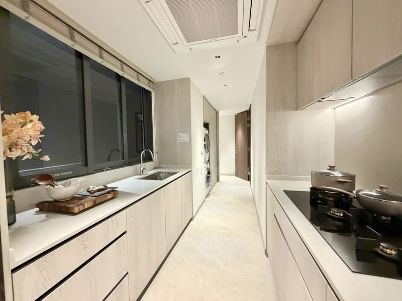 The Continuum, 1-8 Thiam Siew Avenue, 4 Bedrooms, 1,690 sqft, Condominium For Sale, by Corrine Lee, 500105473 - Kitchen - PropertyGuru.com.sg