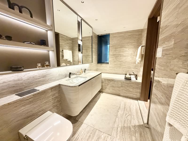 The Continuum, 1-8 Thiam Siew Avenue, 4 Bedrooms, 1,690 sqft, Condominium For Sale, by Corrine Lee, 500105473 - Bathroom - PropertyGuru.com.sg